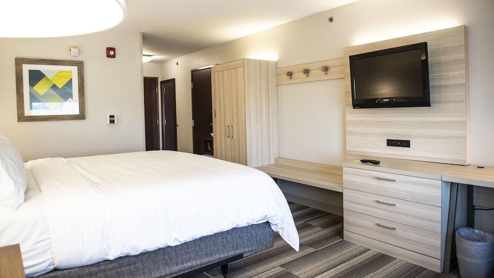 Holiday Inn Express Hotel & Suites Sedalia By Ihg Zewnętrze zdjęcie