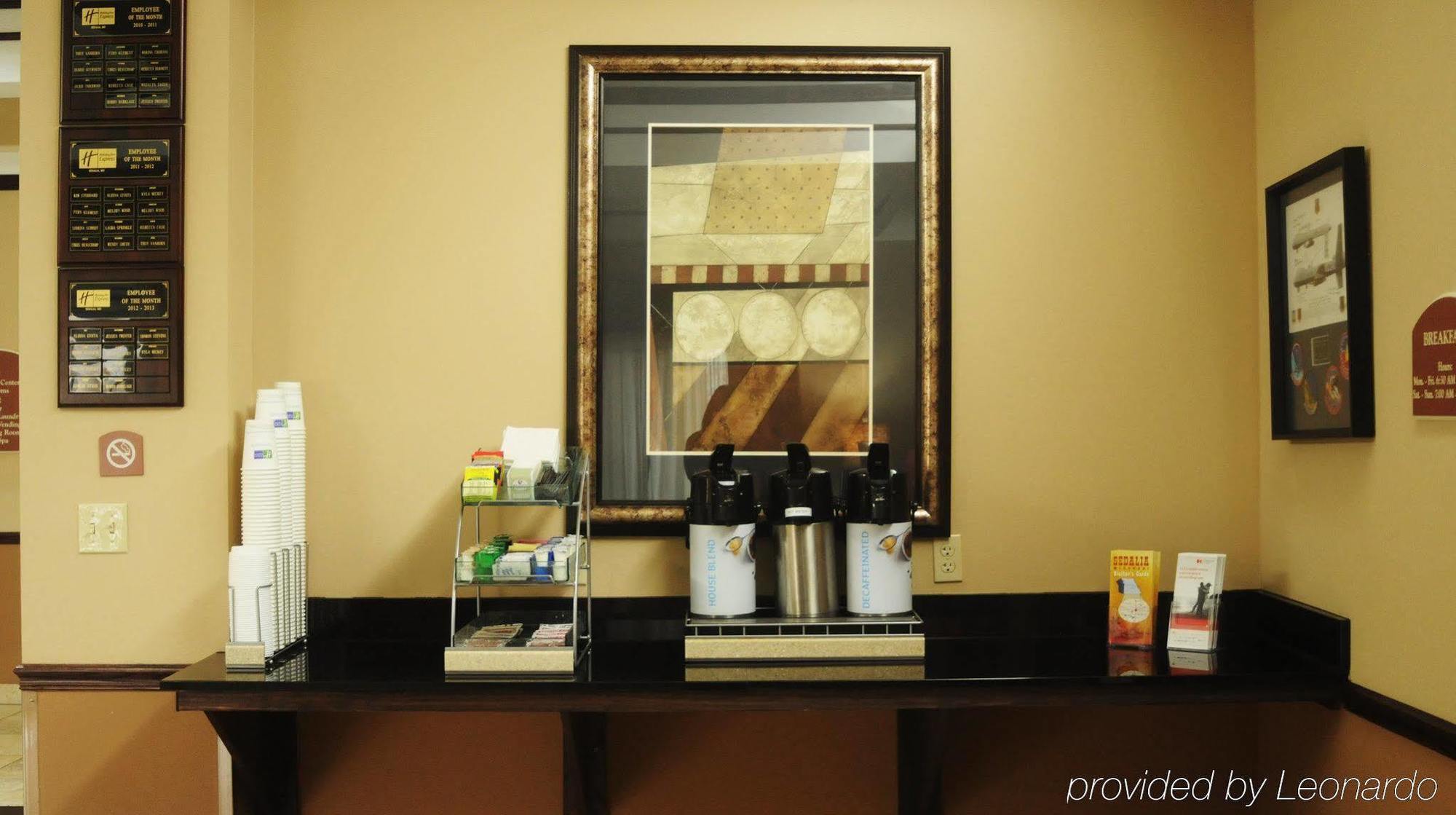 Holiday Inn Express Hotel & Suites Sedalia By Ihg Zewnętrze zdjęcie