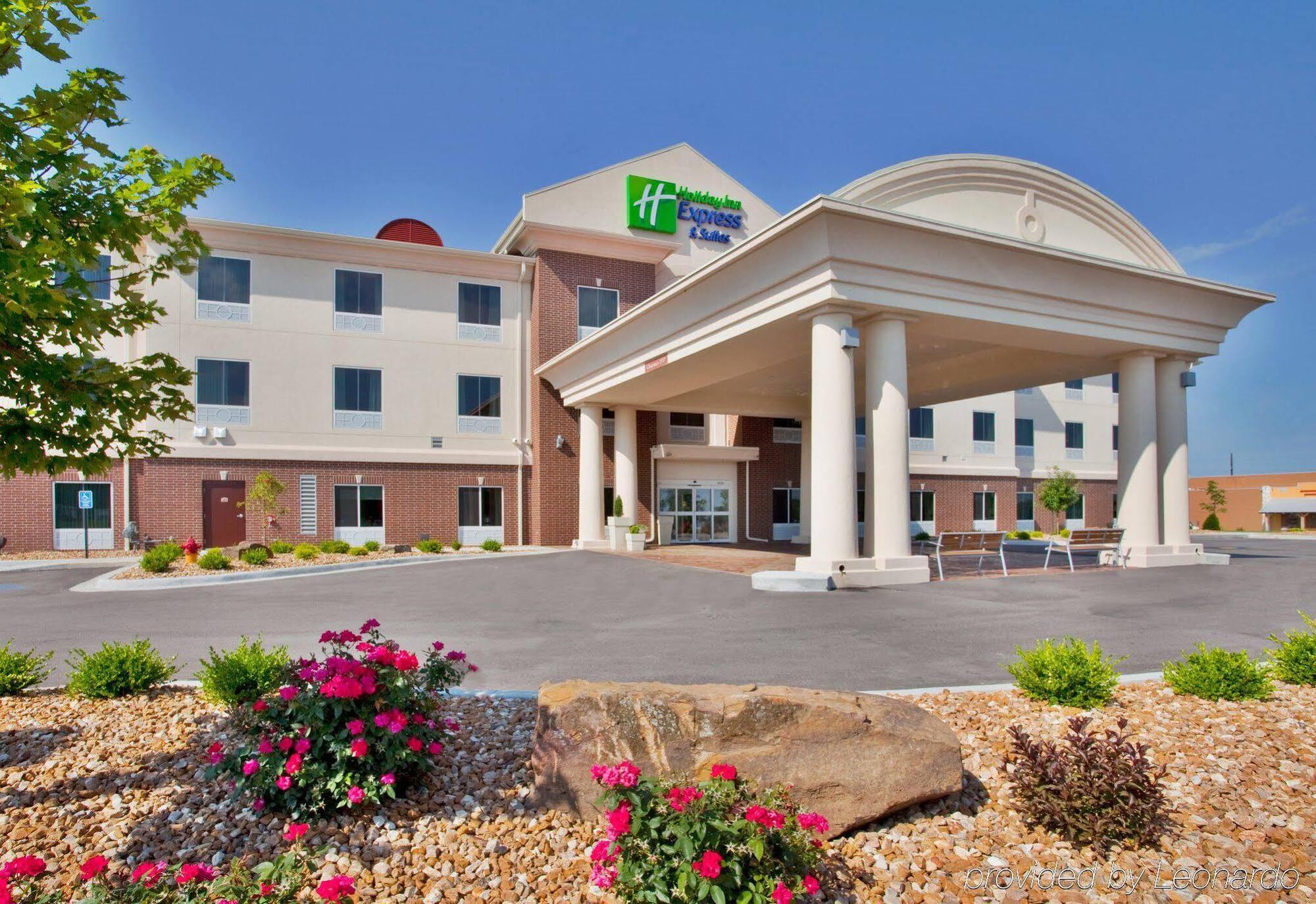 Holiday Inn Express Hotel & Suites Sedalia By Ihg Zewnętrze zdjęcie