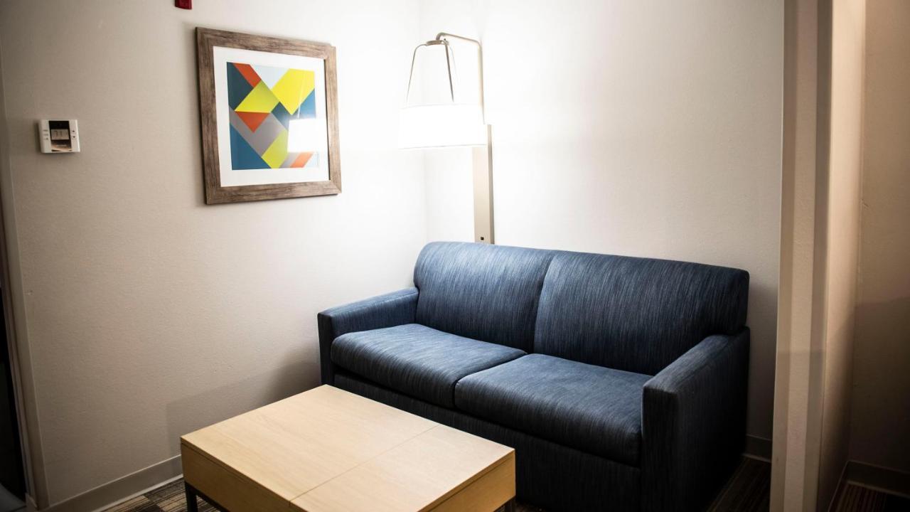 Holiday Inn Express Hotel & Suites Sedalia By Ihg Pokój zdjęcie